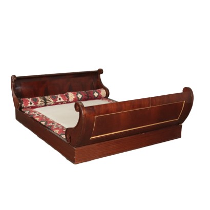 Queen Size Bed, Mahogany Veneer Italy 20th Century