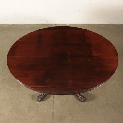 Victorian Table, Walnut and ROsewood Veneer, England 19th Century