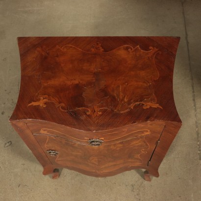 Pair of Bedside Tables Barocchetto Rosewood Burr Walnut Italy '900