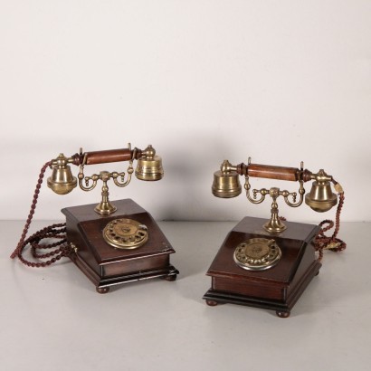 Paar telefone, die ersten 900