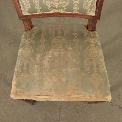 antik, Stuhl, antike Stühle, antiker Stuhl, antiker italienischer Stuhl, antiker Stuhl, neoklassischer Stuhl, Stuhl des 19. Jahrhunderts, Gruppe von acht neoklassischen Stühlen