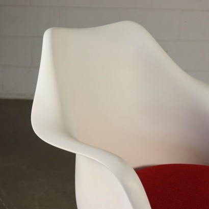 moderne Kunst, Design moderne Kunst, Stuhl, moderner Kunststuhl, moderner Kunststuhl, italienischer Stuhl, Vintage-Stuhl, 60er-Jahre-Stuhl, 60er-Design-Stuhl, 70er-Tulip Chairs