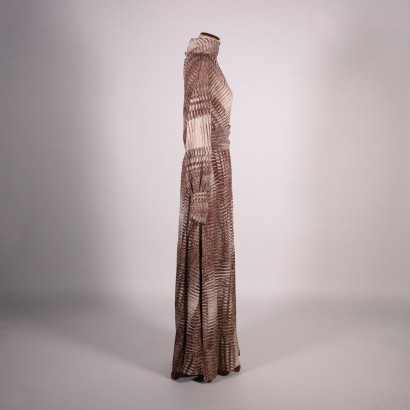 Langes Vintage-Kleid mit goldenen Fäden