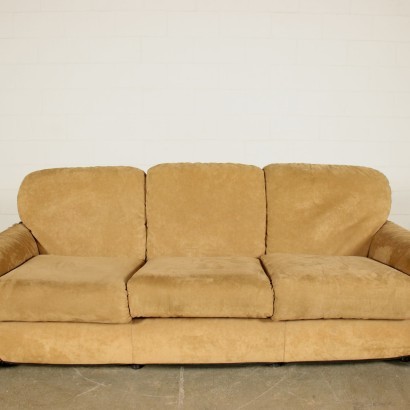 modern antiques, modern design antiques, sofa, modern antique sofa, modern antique sofa, Italian sofa, vintage sofa, 1960s sofa, 60s design sofa