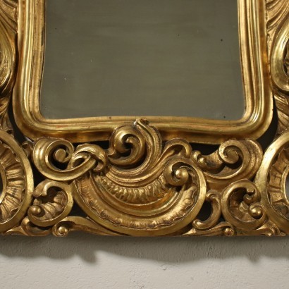 Espejo de estilo barroco