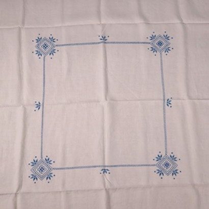 Falx Tablecloth with 12 Napkins and 6 Small Napkins