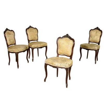 Groupe de 4 Chaises de Style Baroque Noyer Italie XX Siècle