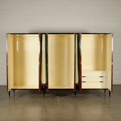 antiquité moderne, design moderne, armoire, armoire moderne, armoire moderne, armoire italienne, armoire vintage, armoire 60's, armoire design 60's