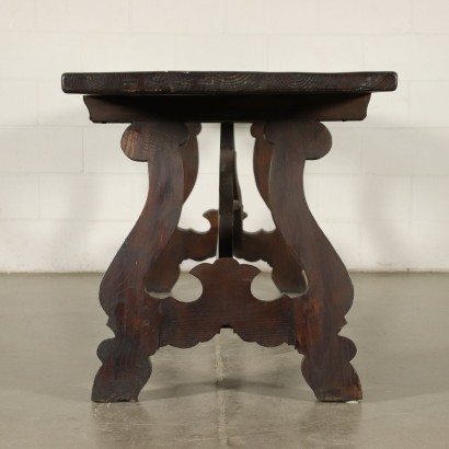 Revival Easel Table Chestnut Italy 20th Century