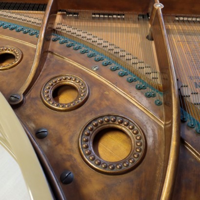 Antiquitäten, Musikinstrumente, antike Musikinstrumente, alte Musikinstrumente, altes italienisches Musikinstrument, antike Musikinstrumente, neoklassische Musikinstrumente, Musikinstrumente des 19. Jahrhunderts