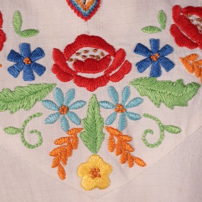 Vintage Shirt WIth Embroideries Flax 1970s
