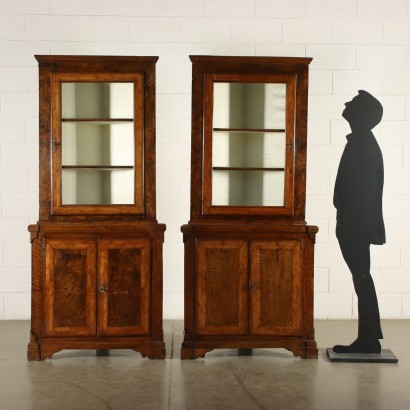 Pair of Neo-Classical Corner Cabinets Walnut Italy 18th Century