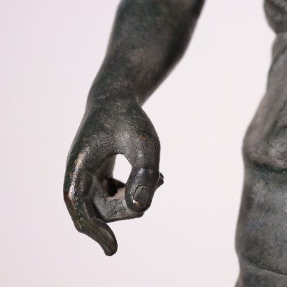 Bacchus-Statue mit Schlange