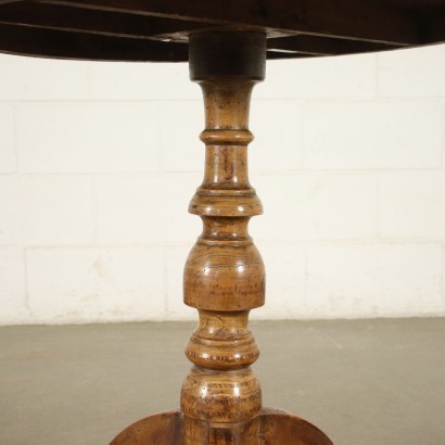 Louis Philippe Rolo Table Cherry Elm Italy 19th Centuyr