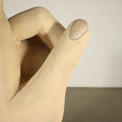 "La Main", Sculpture en Matériau Mousse, Contemporain.