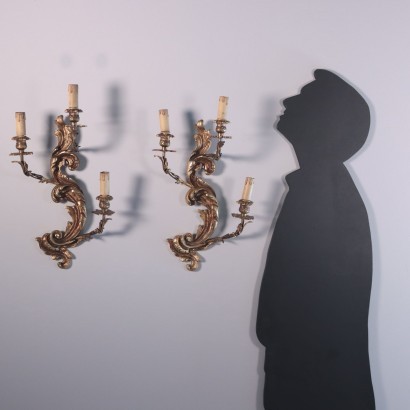Paar Dreiflammige Wandlampen, Vergoldeter Bronze, Italien, XX Jhd.