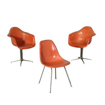 Gruppe von 3 Stühlen Eames Alluminium Glasfaser - Italien 1960-1970er