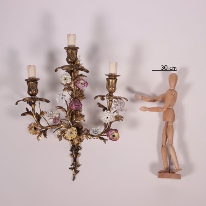 Pair of Revival Wall Lights Gilded Bronze Ceramic Italy 20th Century