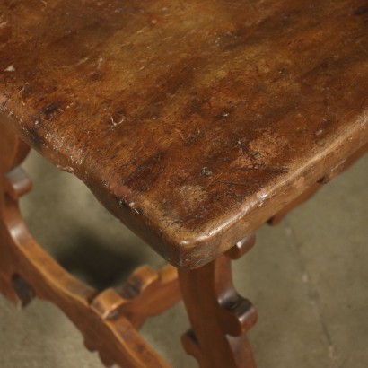 antiguo, mesa, mesa antigua, mesa antigua, mesa italiana antigua, mesa antigua, mesa neoclásica, mesa del siglo XIX, mesa de nogal Fratino