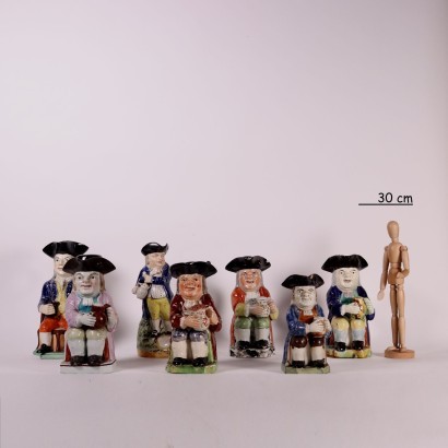 Groupe de 7 Bocaux en Céramique Fournaise du Staffordshire UK, '800