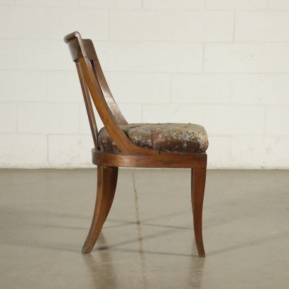 Antik, Stuhl, antike Stühle, antiker Stuhl, antiker italienischer Stuhl, antiker Stuhl, neoklassischer Stuhl, Stuhl aus dem 19. Jahrhundert, Gruppe von vier Gondel-Ruhestühlen