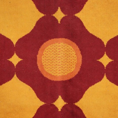 Vintage Flowers carpet from the 60s