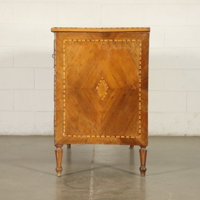 Neo Classical Emilian Chest of Drawers Walnut Italy 18th Century