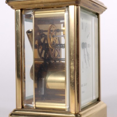 Horloge de Table Pierre Jacot Verre Laiton - France XX Siècle.