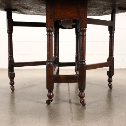 antique, table, antique table, antique table, antique Italian table, antique table, neoclassical table, 19th century table, English table in Neo-Renaissance style