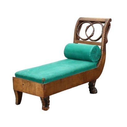 Empire daybed