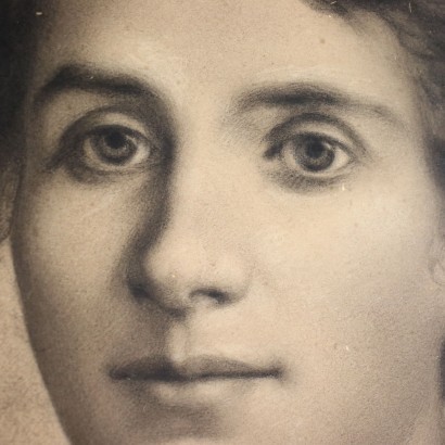 Portrait d\'une Jeune Femme Fusain sur Papier Italie 1888