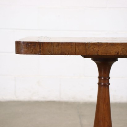 antiguo, mesa, mesa antigua, mesa antigua, mesa italiana antigua, mesa antigua, mesa neoclásica, mesa del siglo XIX, mesa de centro hecha con maderas antiguas