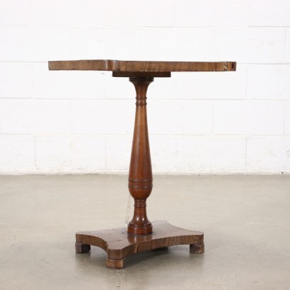 antiguo, mesa, mesa antigua, mesa antigua, mesa italiana antigua, mesa antigua, mesa neoclásica, mesa del siglo XIX, mesa de centro hecha con maderas antiguas