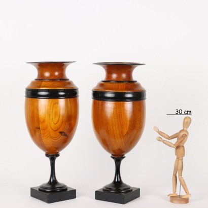Paire de Vases Merisier - Italie XX Siècle.