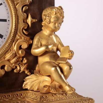 Table Clock Bronze - France XIX Century