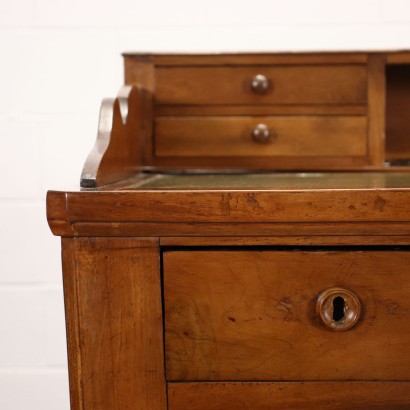 Louis Philippe Desk Walnut - Italy XIX Century