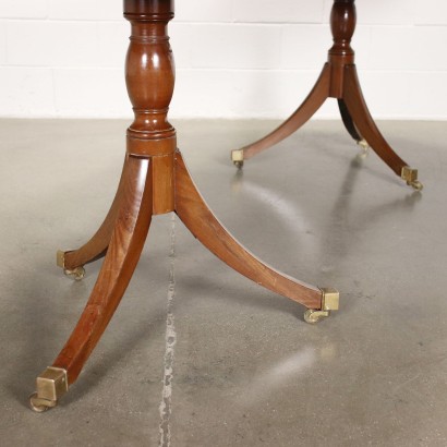 Extendable Table Mahogany United Kingdom XX Century