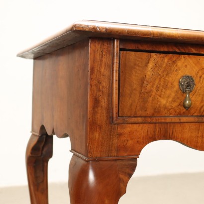 Baroque Style Desk Walnut England XX Century