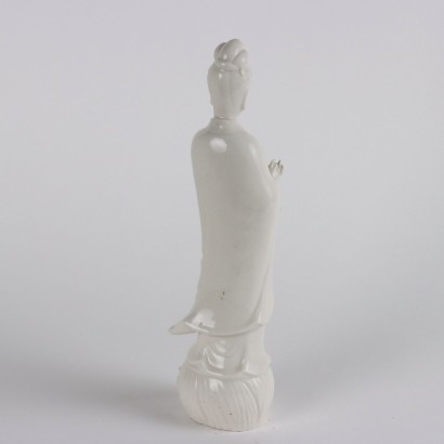 Figure de Guanyin en Porcelaine Chine XX Siècle