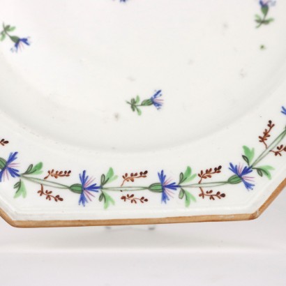 Group of 6 Plates Porcelain Austria XX Century