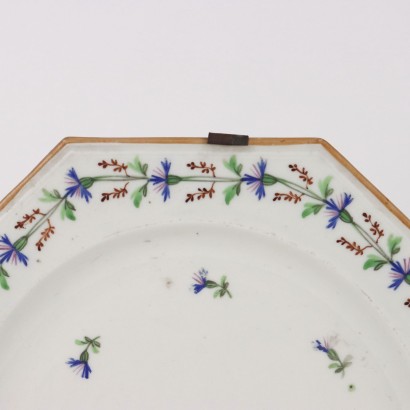 Group of 6 Plates Porcelain Austria XX Century