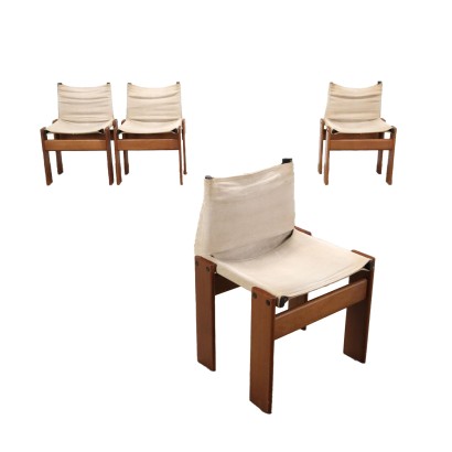 Cuatro sillas Monk Afra y Tobia Scarpa para muchos
