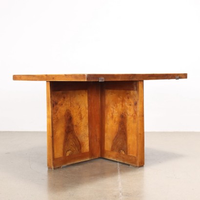 Table Walnut Veneer Italy 1920s-1930s