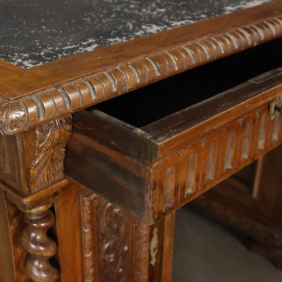 Desk Neorenaissance Walnut Italy XIX Century