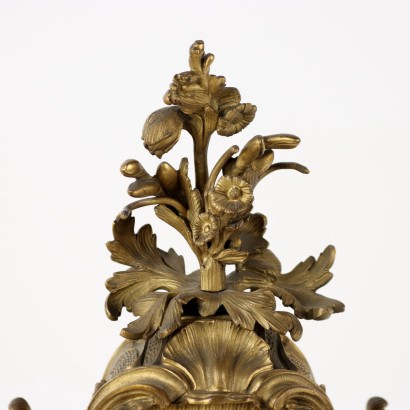 Palais Royal Tischuhr Vergoldete Bronze Frankreich XIX Jhd